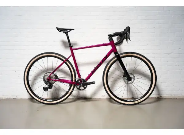 Ridley Kanzo Adventure Alu GRX400 gravel kolo Jazzberry Jam Metallic/Black