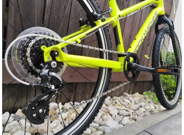 Rock Machine Thunder 24 Gloss Radioactive Yellow/Black/Dark Grey dětské kolo