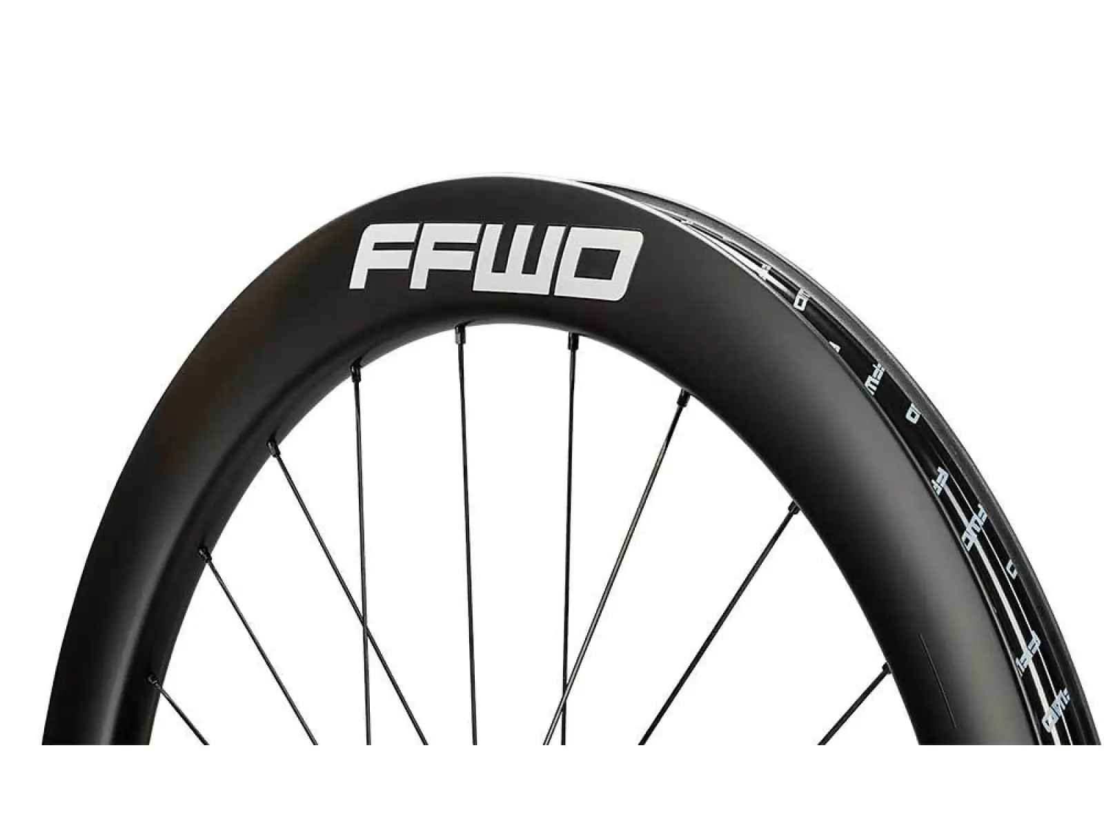 FFWD RYOT55 V2 FFWD N/GAGE 2:1 silniční zapletená kola White