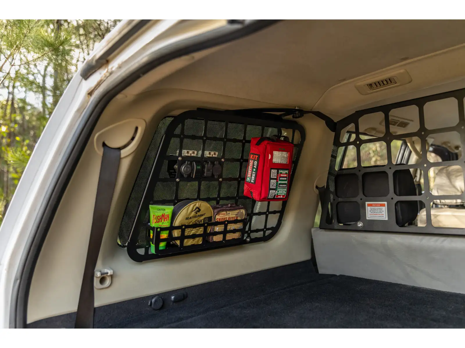 Survival First Aid Kit - S profesionální lékárnička
