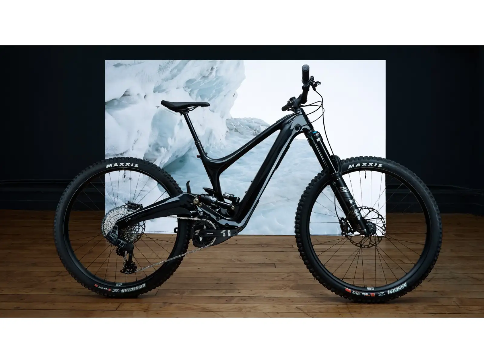 Ibis Oso GX T-Type celoodpružené elektrokolo Smokey Black