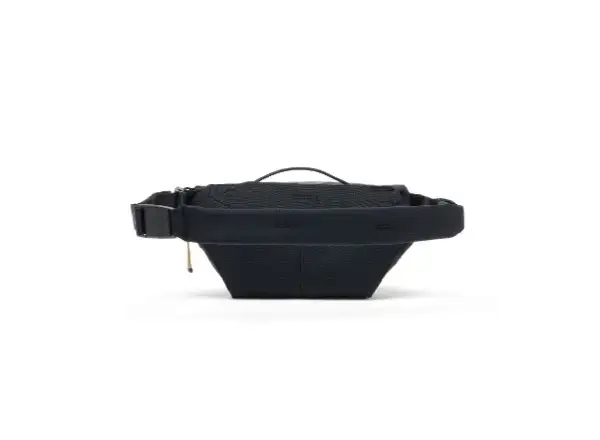 Peak Design Outdoor Sling 2L batoh Black