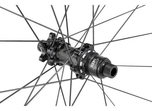 E-13 XCX Gravel 28" zadní vypletené kolo 142x12 mm ořech sram XDR