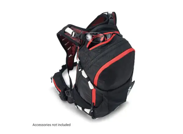 USWE Flow 16 batoh s chráničem páteře Black/Red 16 l