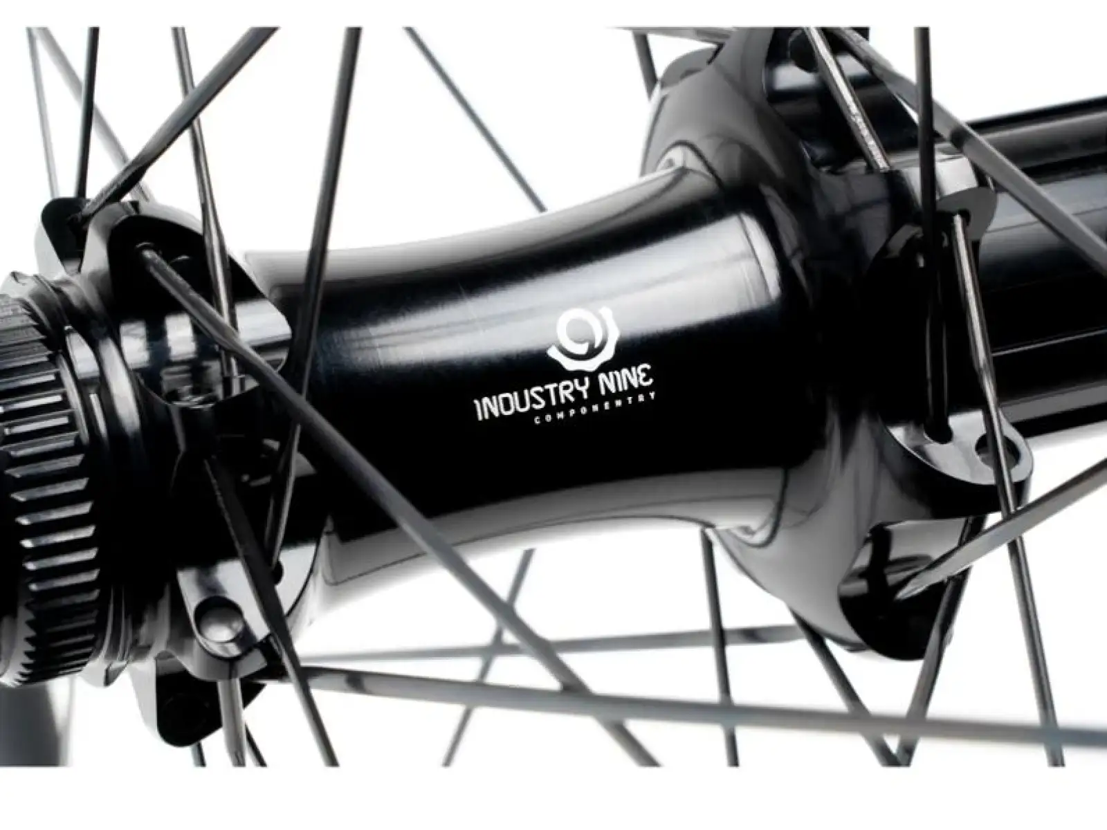 Reynolds Blacklabel 309/289 XC 29" Boost vypletená kola ořech Micro Spline