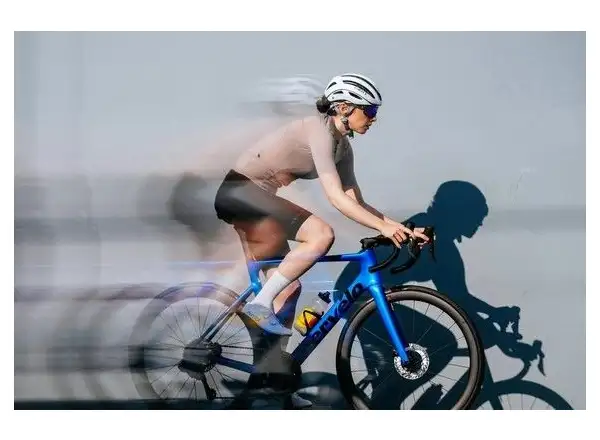 Cervélo Soloist Force AXS 1 silniční kolo Dried Amaranth