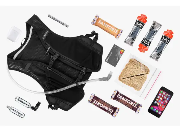 Apidura Racing Hydration cyklistická vesta 2 l černá