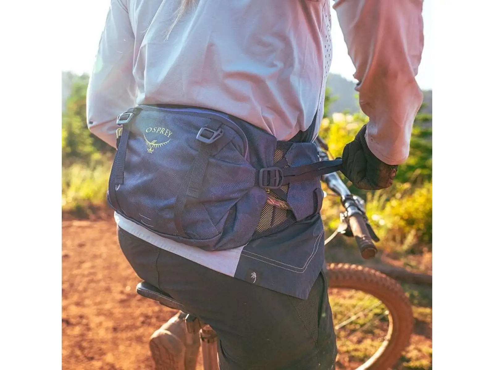 Osprey Seral 7 ledvinka Raven Black