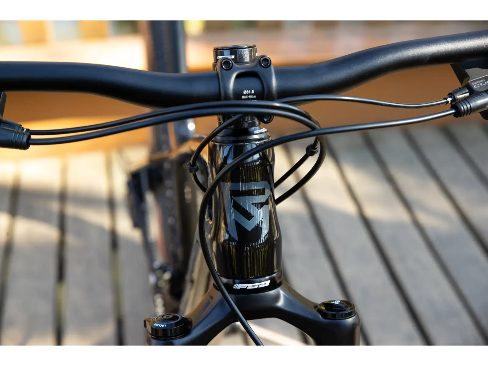 Rock Machine Blizz Cr 20 horské kolo Gloss Basalt Black