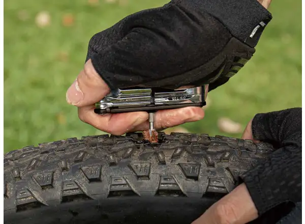 Topeak Tubi 11 multiklíč 11 funkcí černá