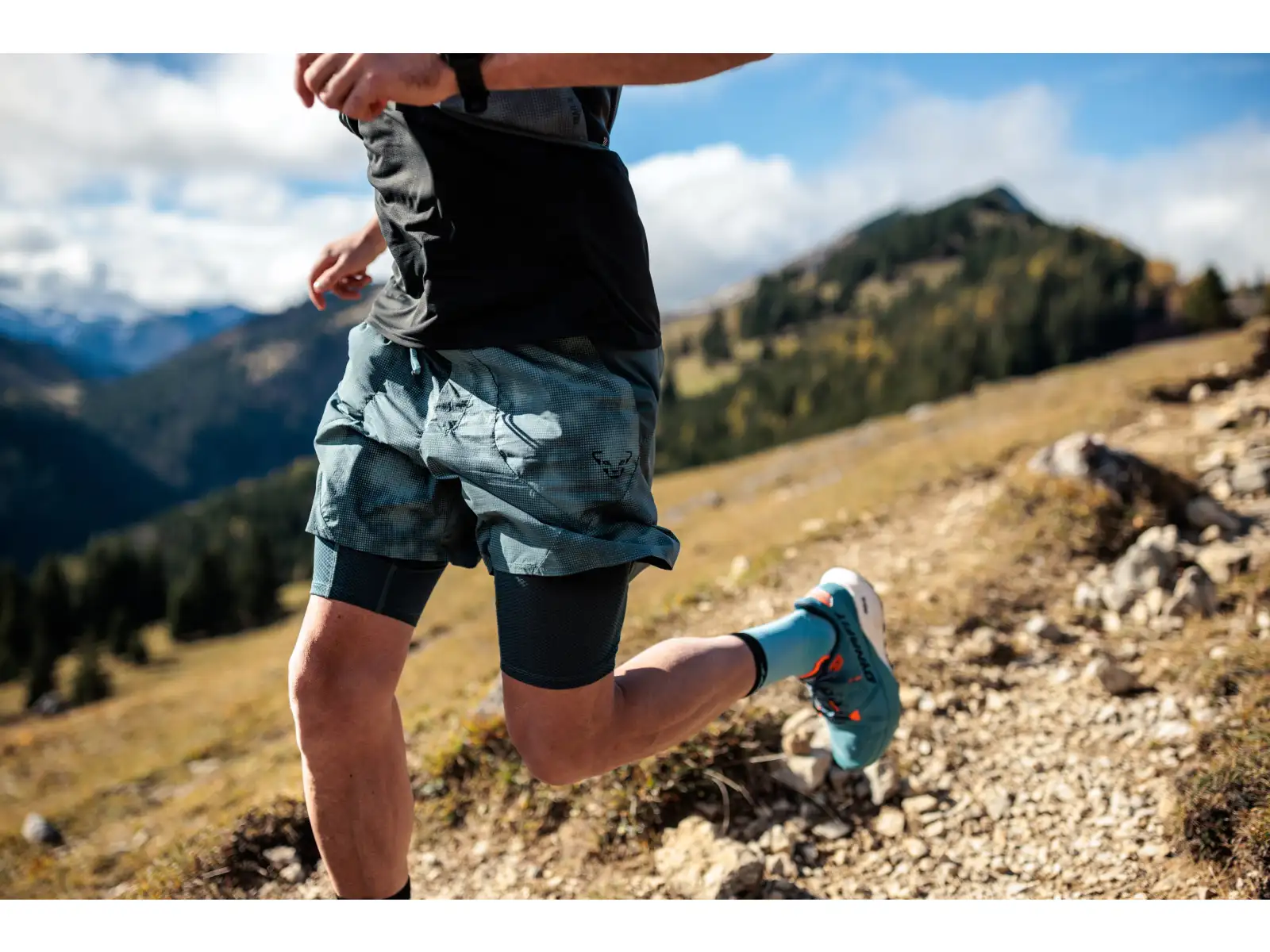 Dynafit Trail Reflective 2v1 pánské běžecké kraťasy Cinder