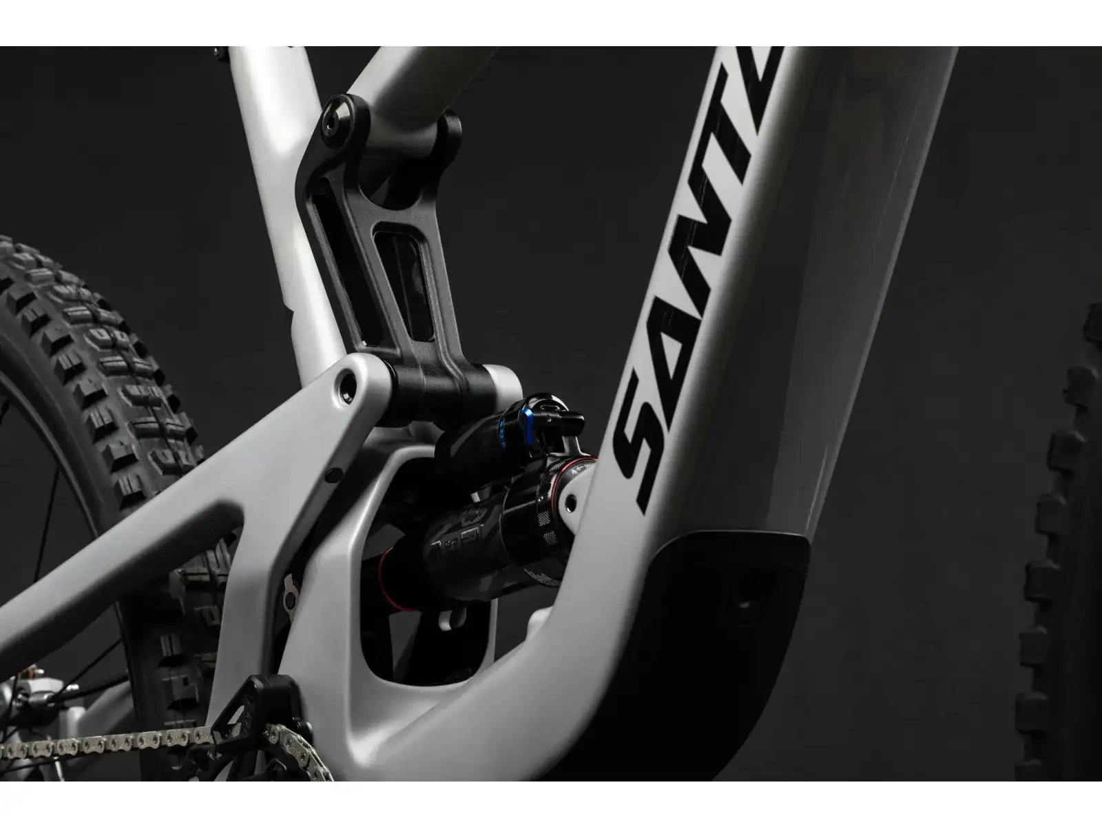 Santa Cruz Heckler SL 1 CC XX AXS RSV celoodpružené elektrokolo Matte Silver