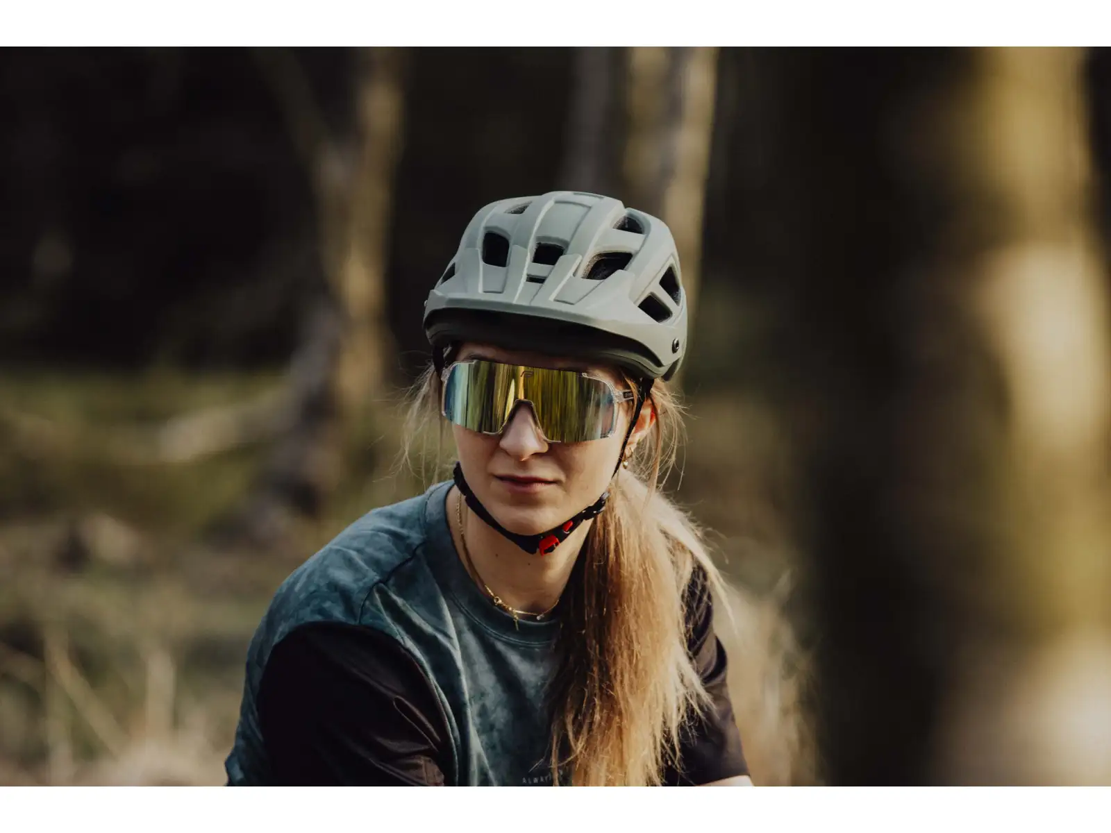 Force Ibex Mtb přilba zelená