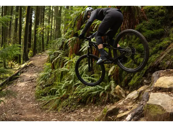 Giant Stance 2026 horské kolo Black