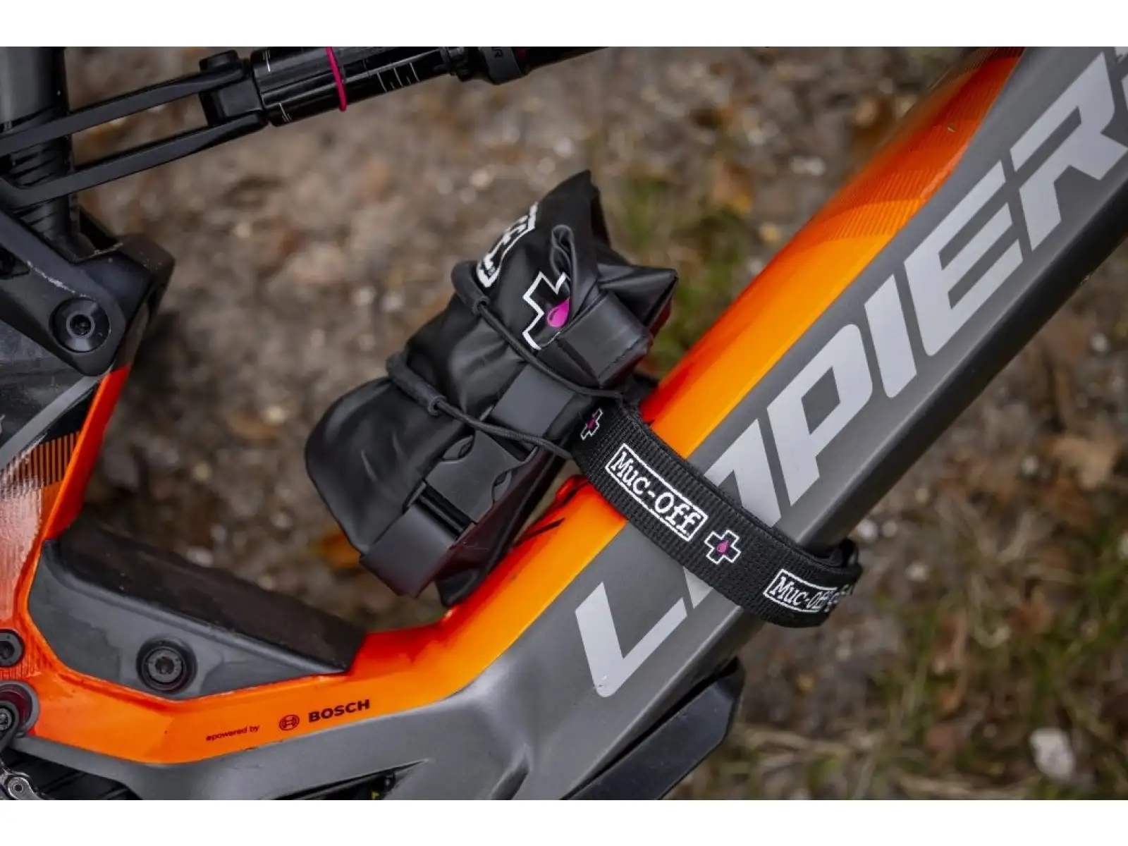 Muc Off Utility Frame Strap + Cargo Bag popruh s nepromokavým sáčkem