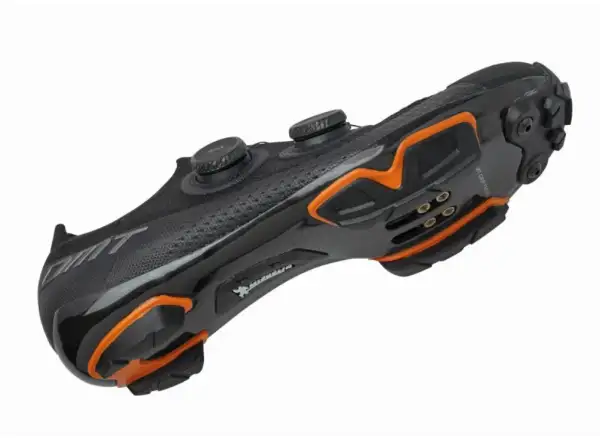 DMT KM0 XC pánské tretry Black/Black