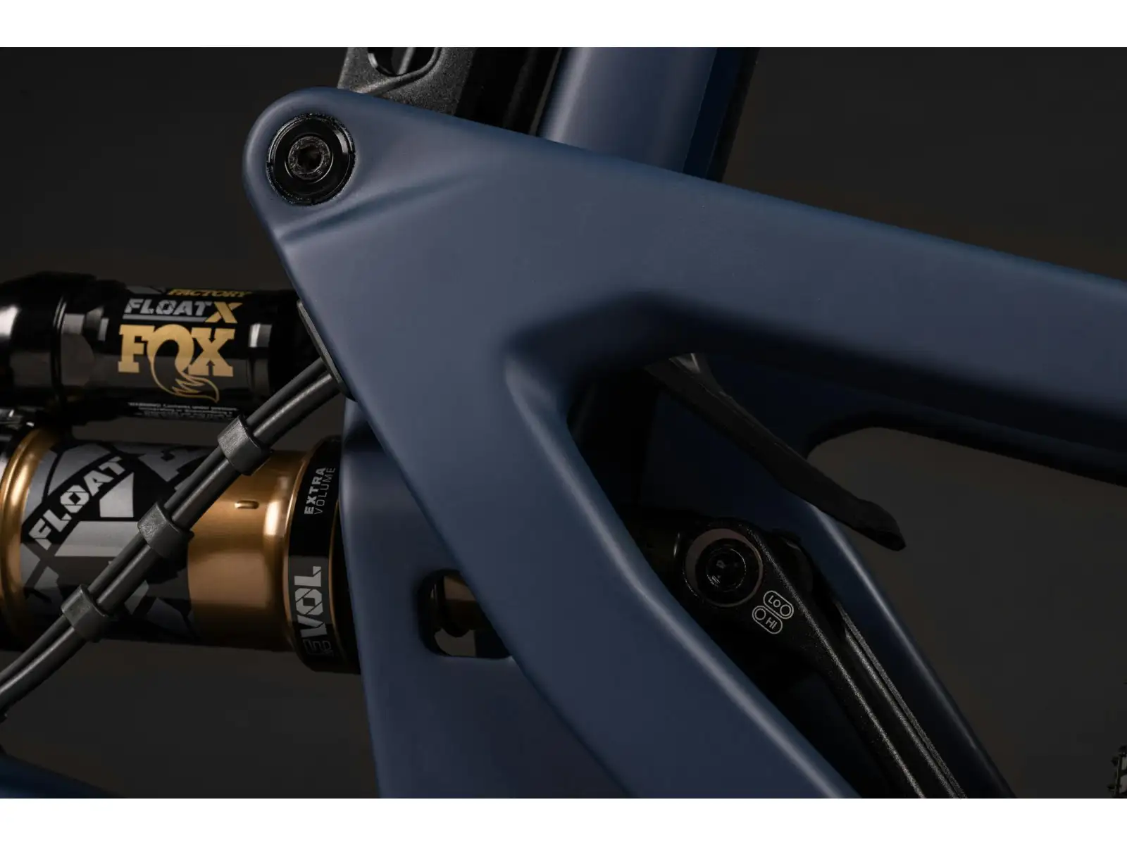 Santa Cruz Heckler SL 1 C R celoodpružené elektrokolo Matte Dark Blue