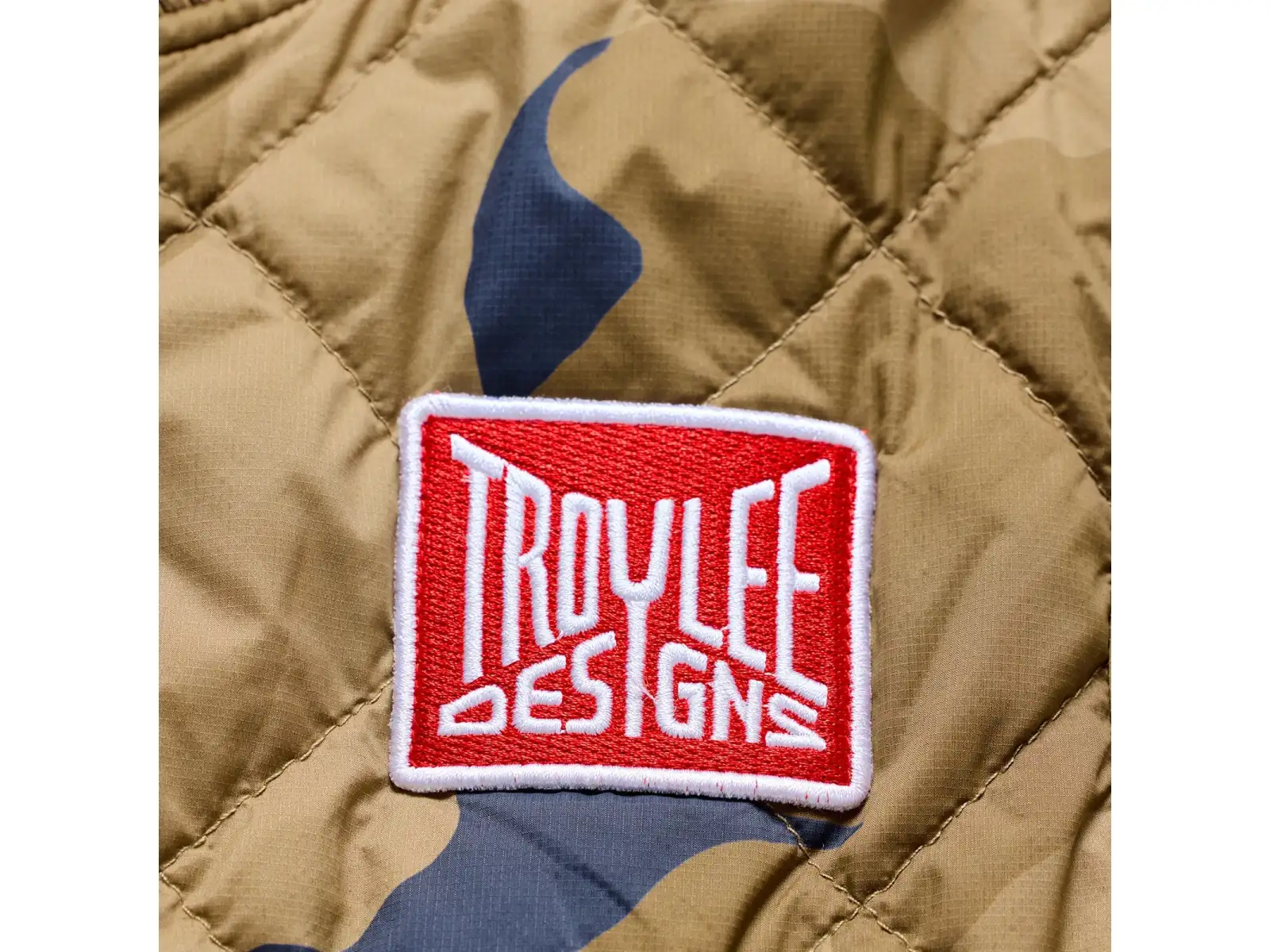 Troy Lee Designs Ruckus Ride pánská vesta Camo Sienna