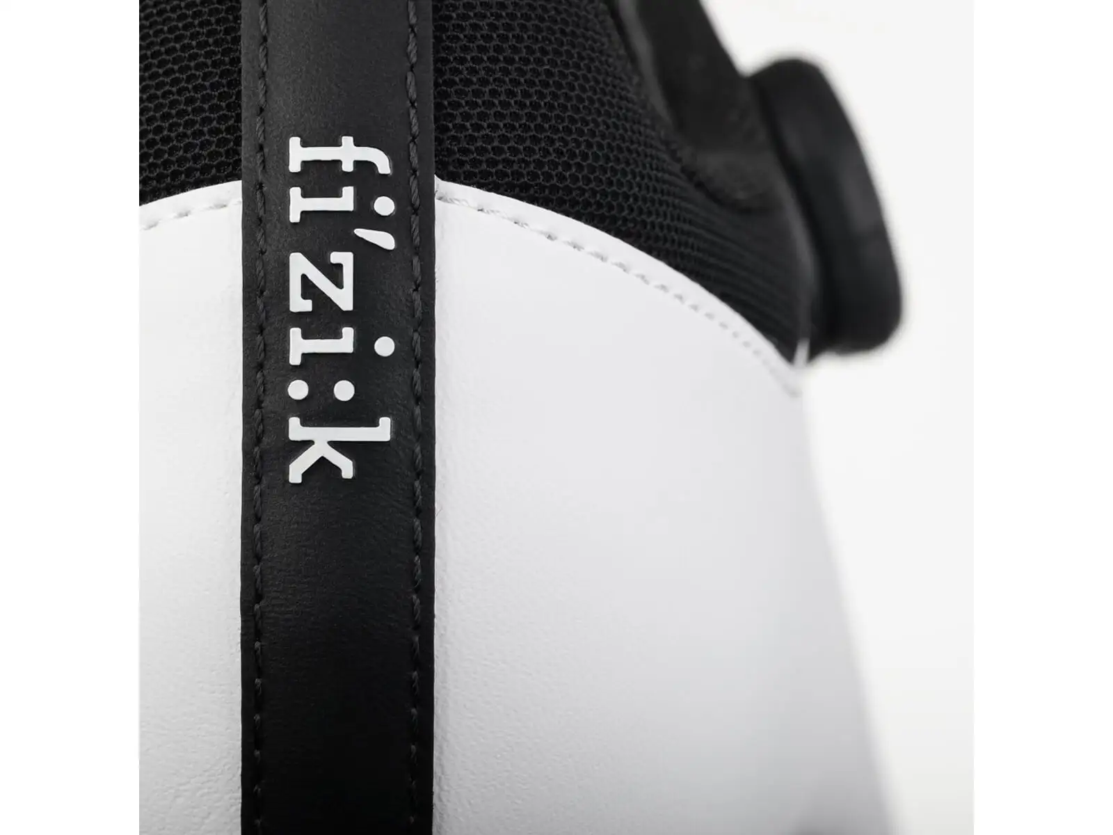 Fizik Vento Omna silniční tretry White/Black