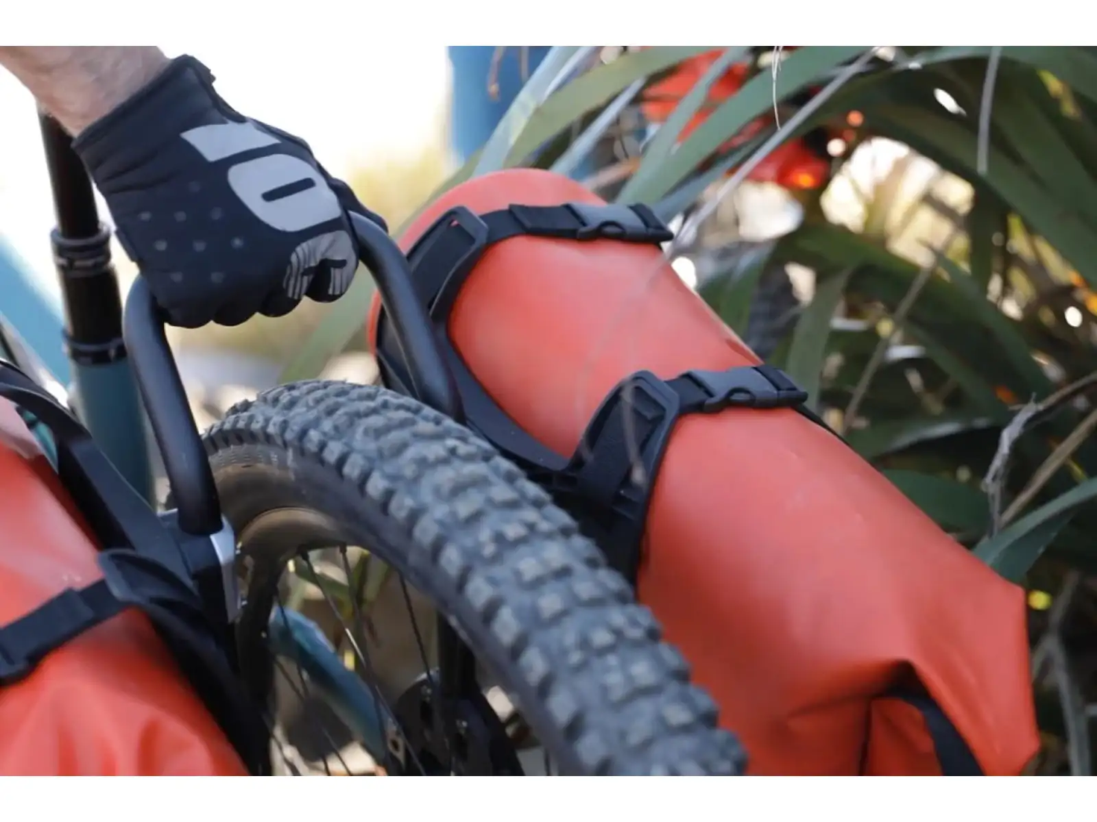 Aeroe Spider Rear Cradle přední držák na řídítka černá