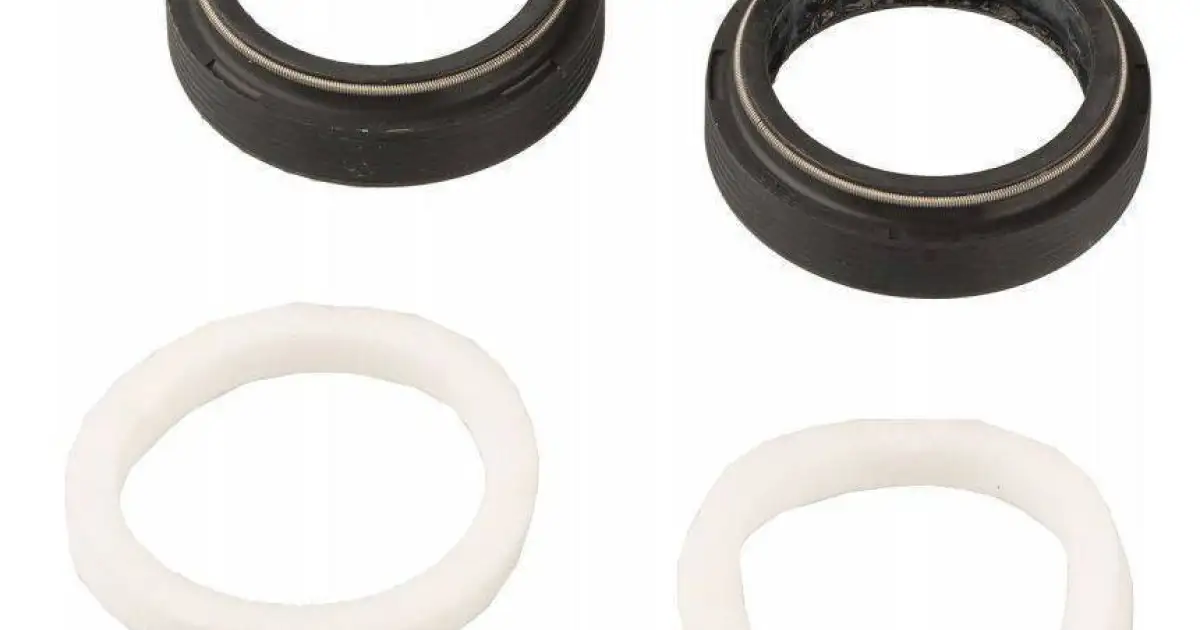 Conseils De Réparation Rapide Pour Régler Votre Fourche RockShox Lyrik Pike Yari Ou Revelation Avec Bottomless Tokens 26257
