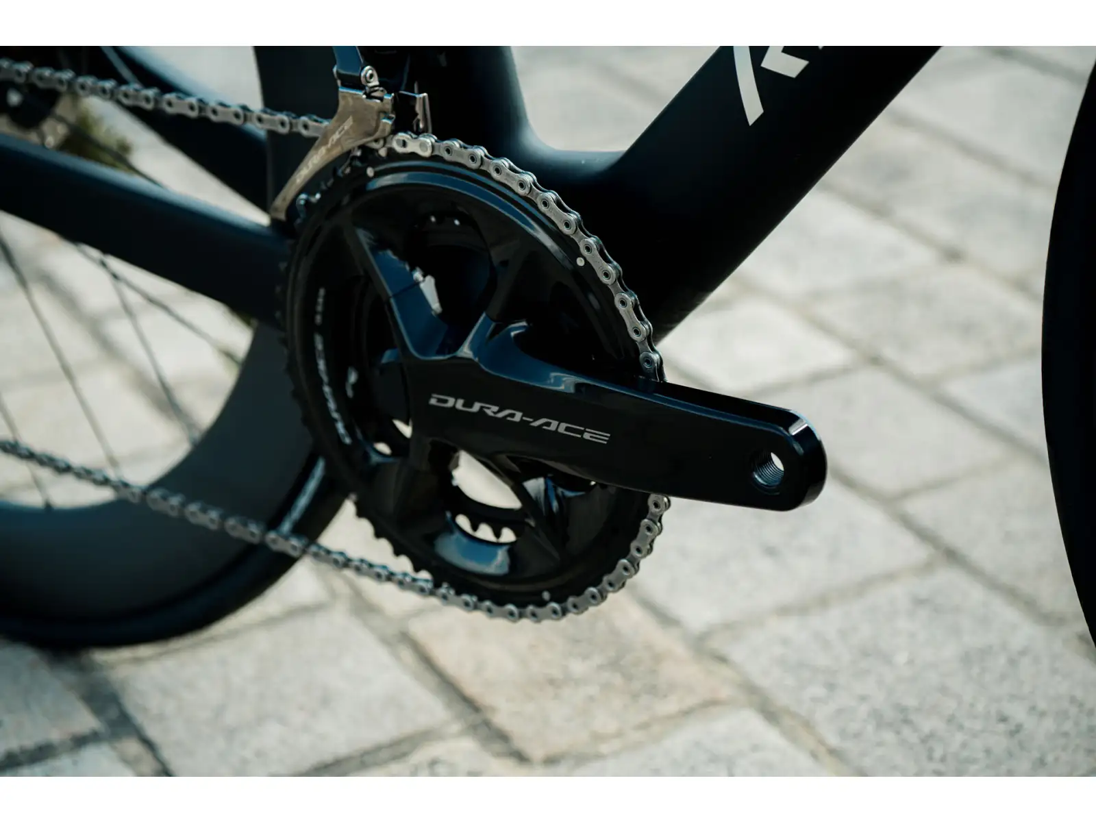 Raymon Arva Ultra 24S Ultegra Di2 silniční kolo carbon stealth