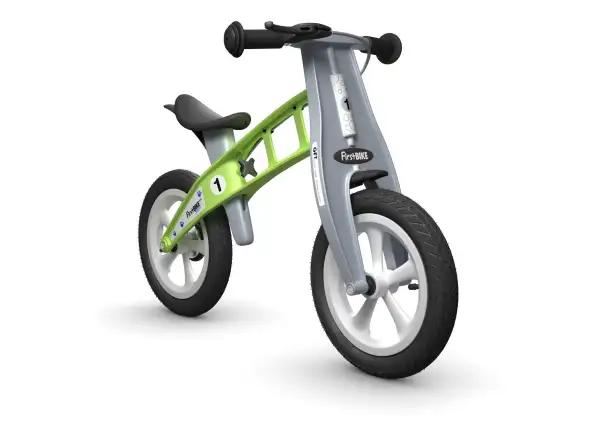 First Bike Street dětské odrážedlo zelená