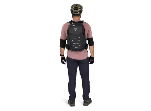 Osprey Syncro 20 batoh Raven Black