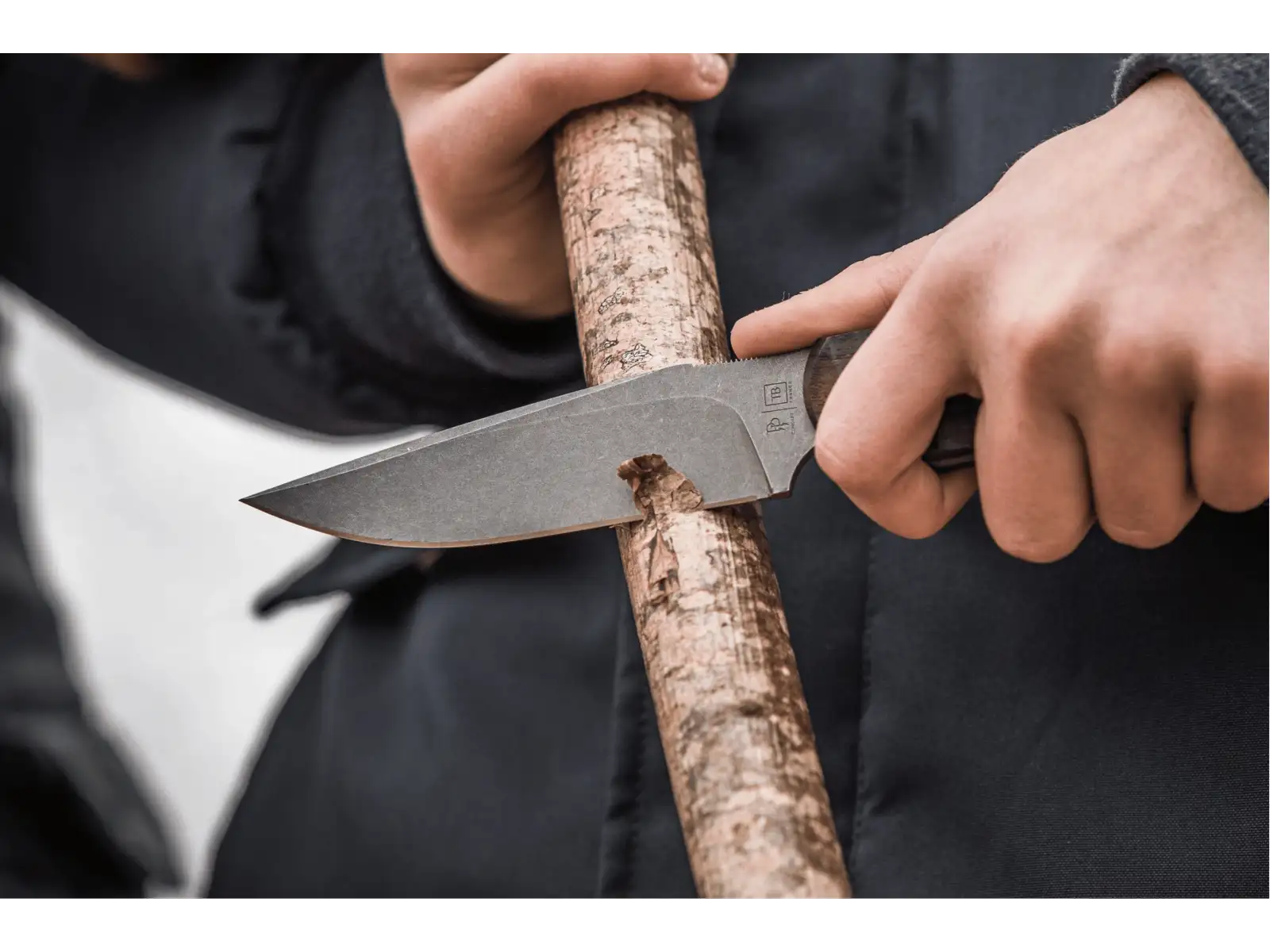 TB Outdoor Cammandeur G10 Nůž černá