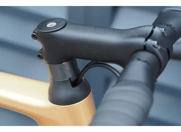 Cervélo Soloist Force eTap AXS silniční kolo gold dust