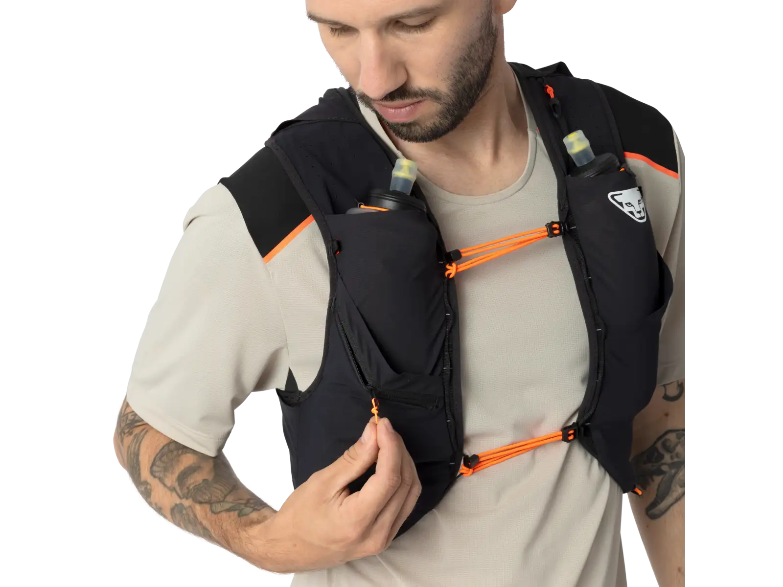 Dynafit Alpine 8 l běžecká vesta Black Out