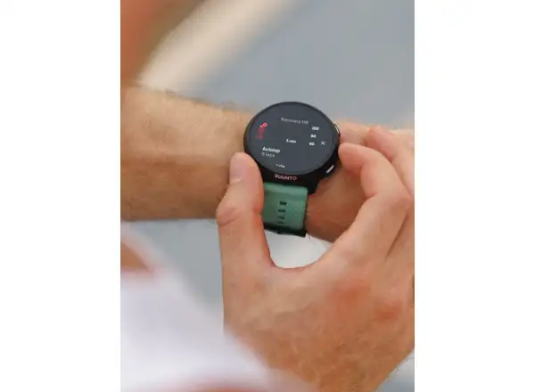 Suunto Run 2 chytré hodinky 4 GB Aloe Green