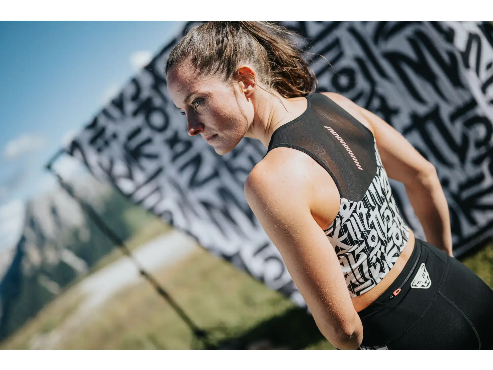 Dynafit Trail Crop Top dámské triko bez rukávu Black Out