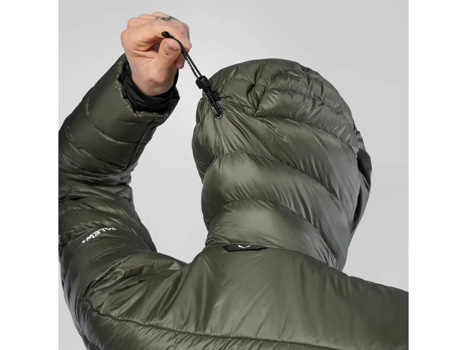 Salewa Ortles Med 3 RDS DWN pánská bunda Faded Green