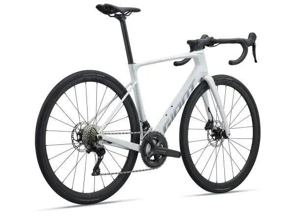 Giant Defy Advanced 2 silniční kolo Pearl White