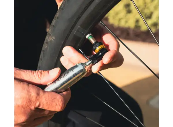 Lezyne Pocket Drive CO2 pumpička + 16 g bombička
