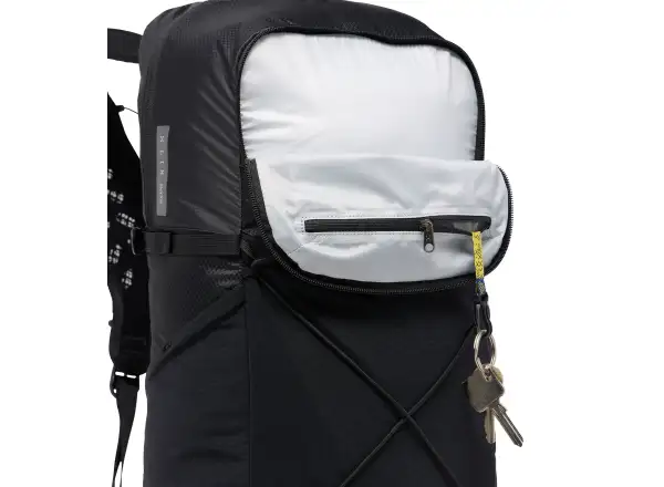 Haglöfs L.I.M Mountain Trail batoh 25 l True Black