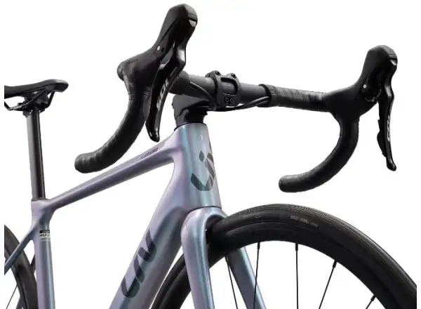 Liv Langma Advanced 2 QOM silniční kolo Prismatic Haze