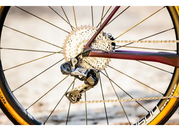 Superior X-Road 9.7 GR gravel kolo matte berry carbon