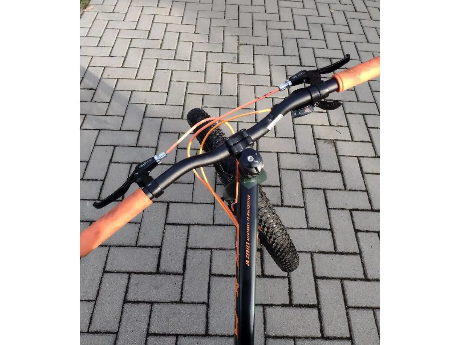 Rock Machine Blizz 24" HD dětské horské kolo Matte Khaki/Neon Orange/Black