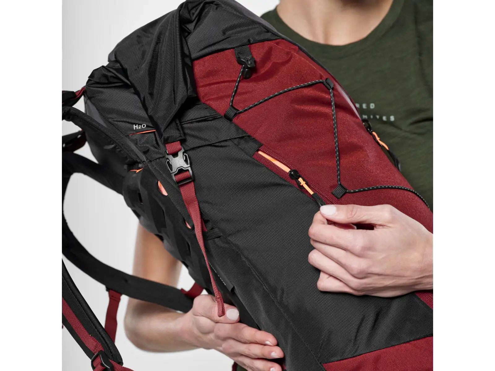 Salewa Puez dámský turistický batoh 40+5 l Syrah/Black Out