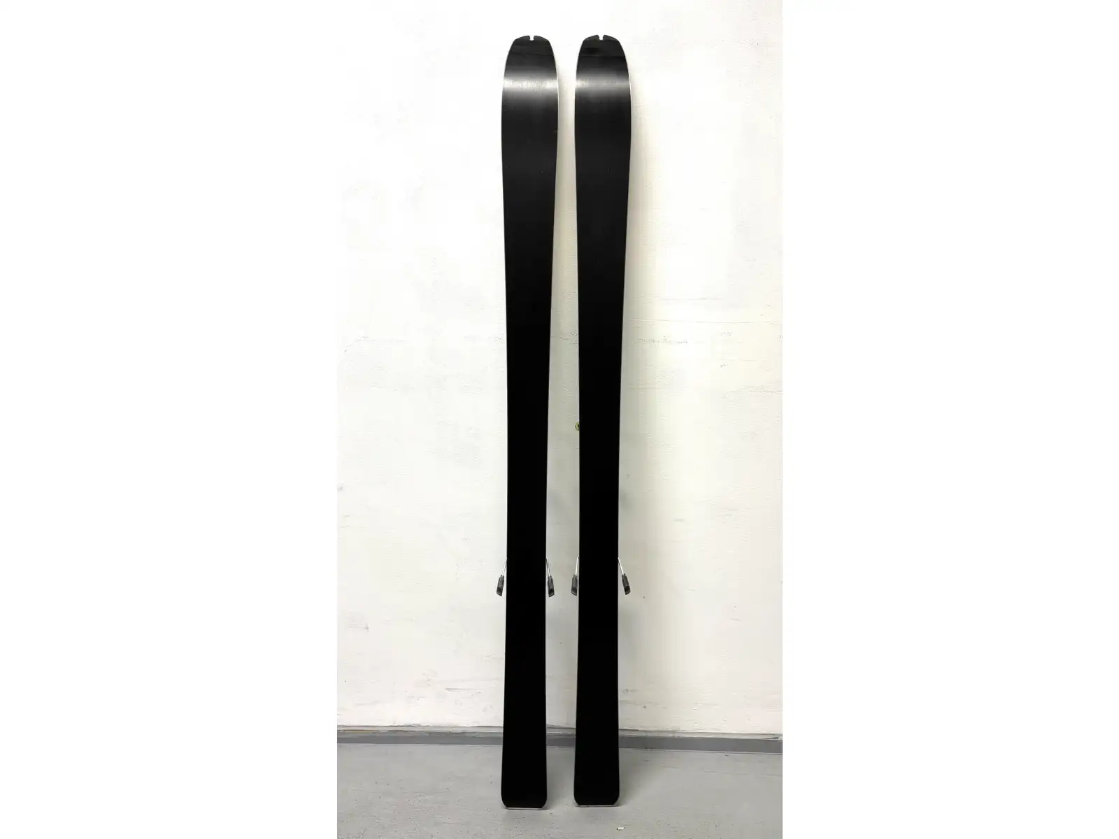 Dynafit Speedfit 84 SET (skialpové lyže, vázání, pásy) velikost 167 cm - VÝPRODEJ PŮJČOVNY