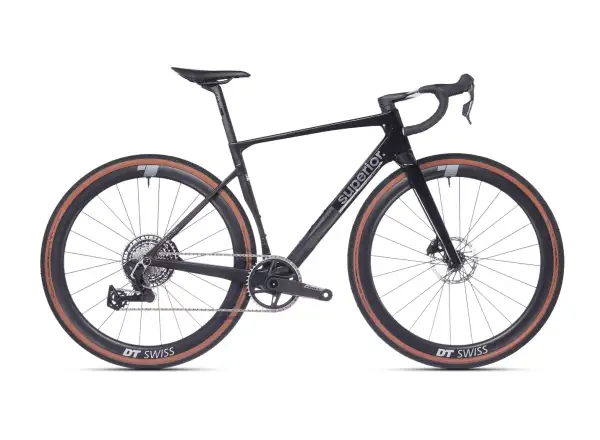 Superior XR 9.8 GR gravel kolo Matte Carbon/Gloss Black