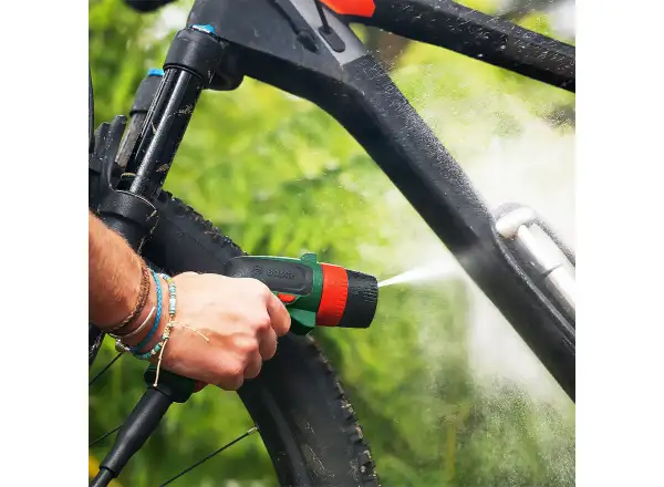 Bosch Fontus 18V-6 akumulátorový tlakový čistič