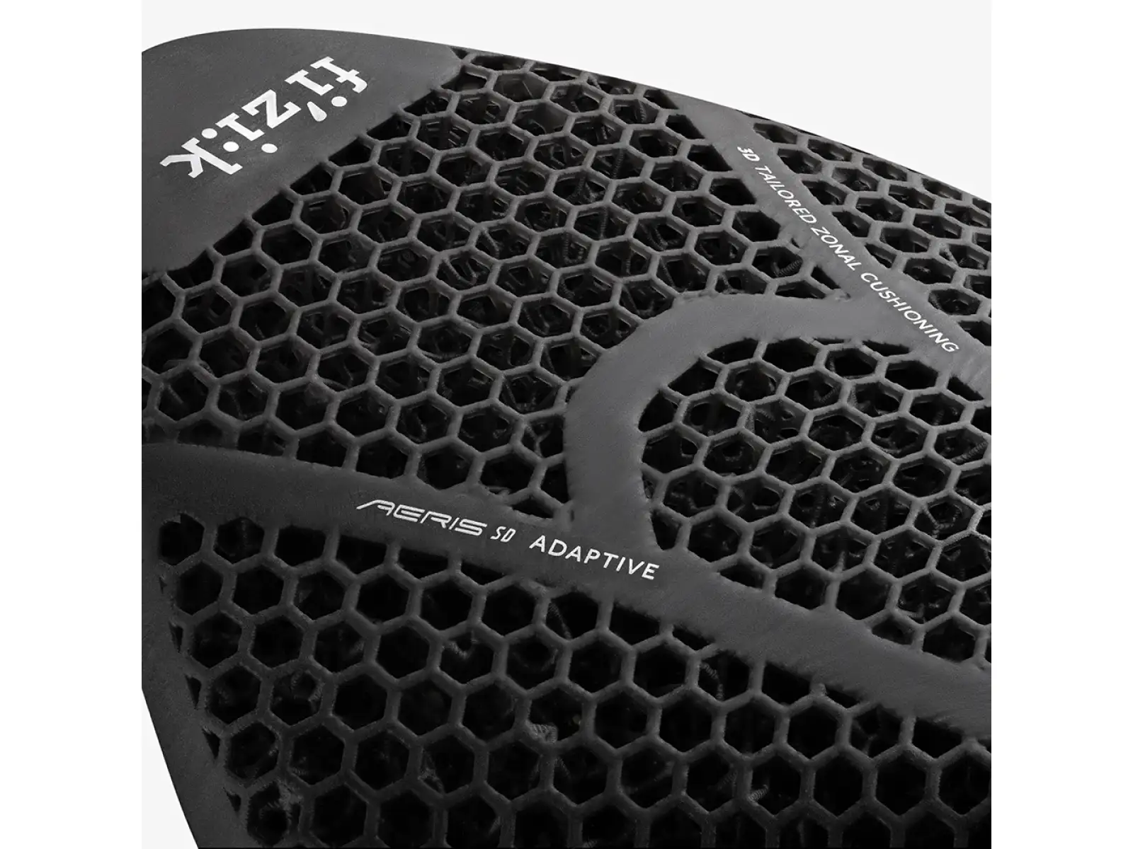 Fizik Transiro Aeris SD R3 Adaptive sedlo 135 mm