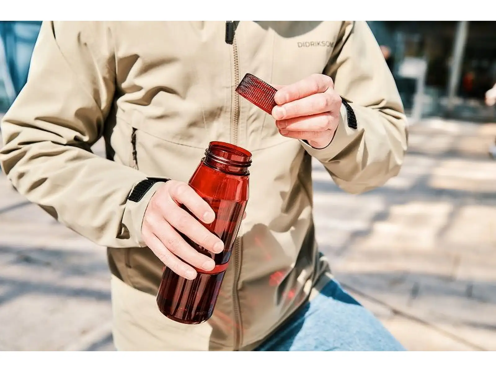 Fidlock Twist láhev 700 Life červená 700 ml
