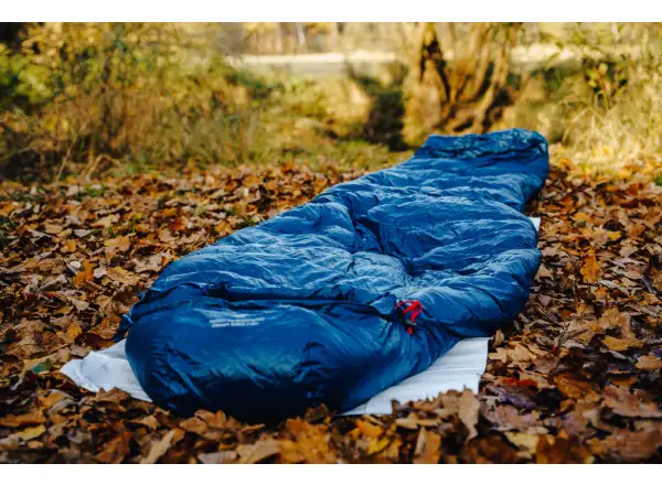 Pinguin Lava 350 spací pytel 195 cm zelená levá