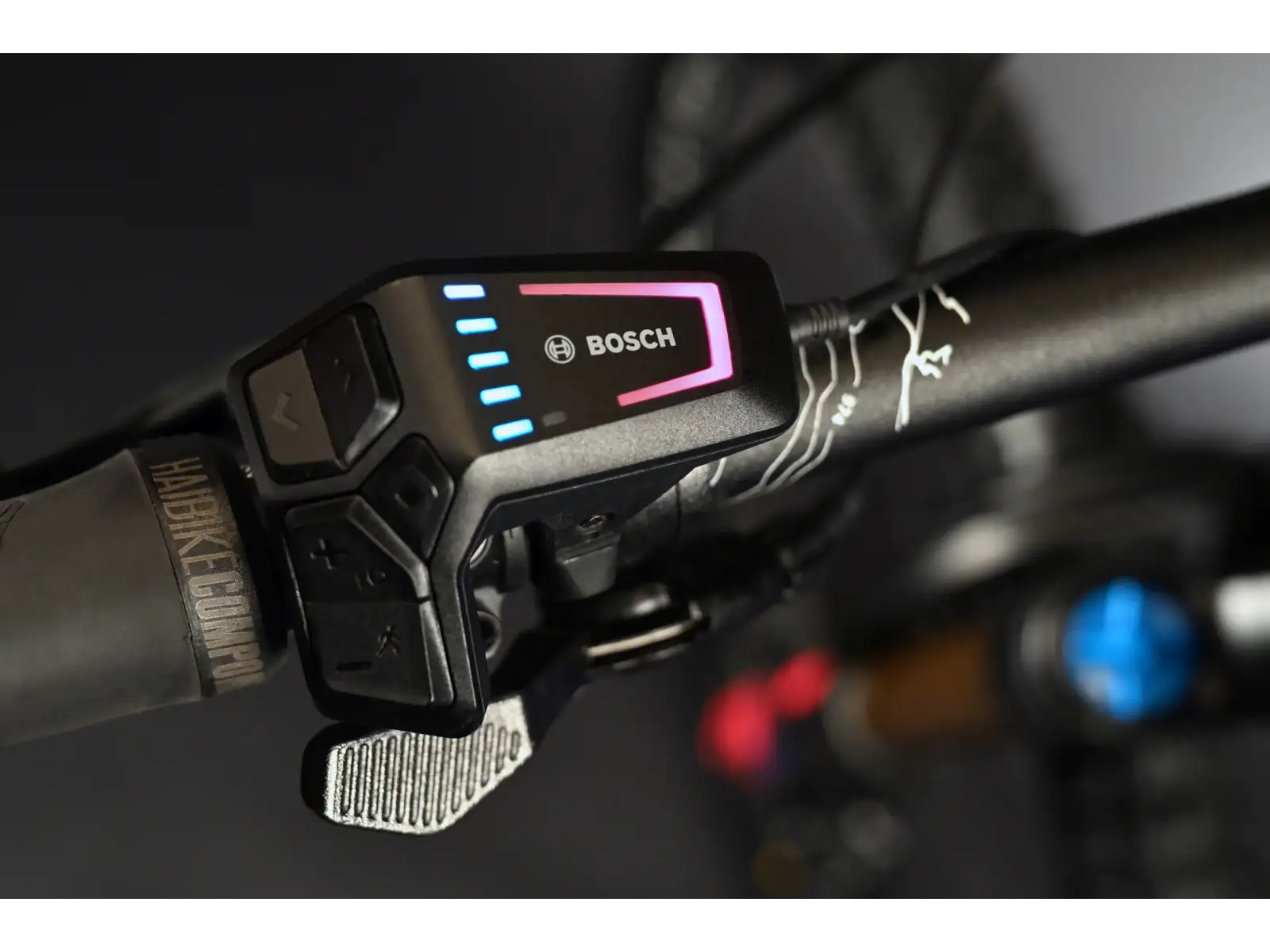 Haibike Hybe 11 Blue/Magenta/Pink celoodpružené elektrokolo