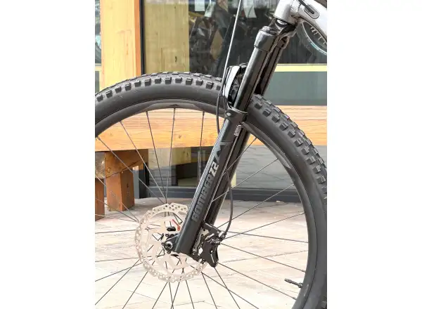 Giant Trance Advanced 29" celoodpružené horské kolo vel.M BAZAR