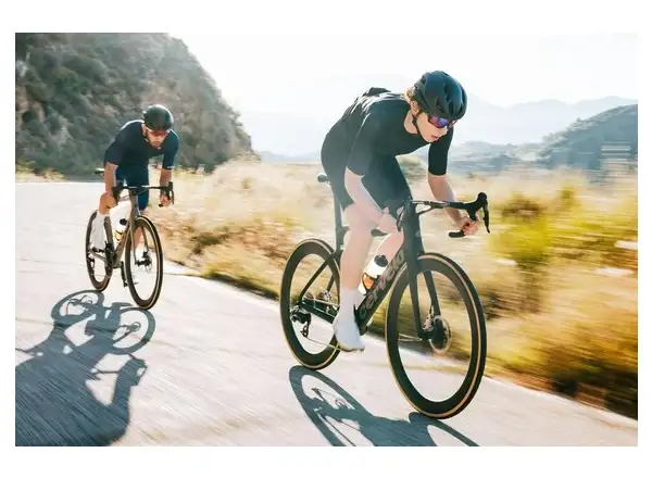 Cervélo S5 Ultegra Di2 silniční kolo Five Black